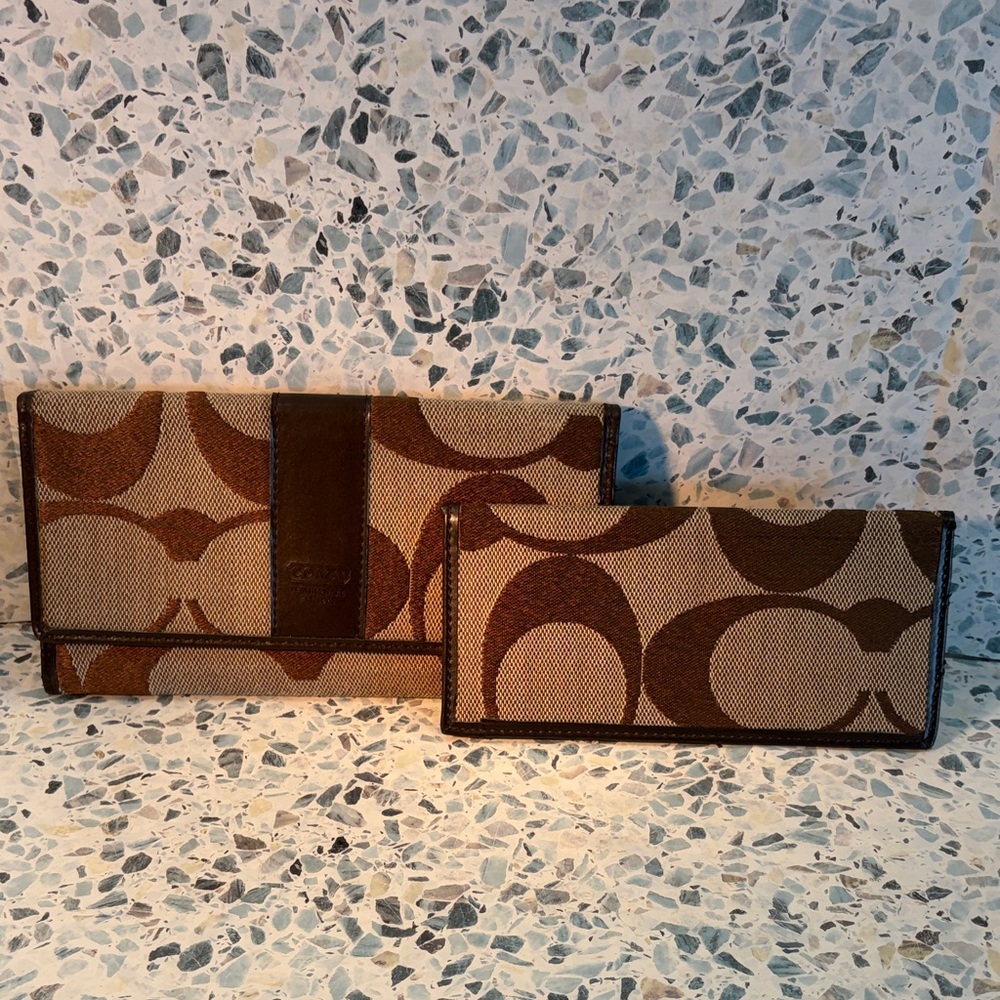 Coach Brown Signature C wallet and checkbook - Picture 2 of 7